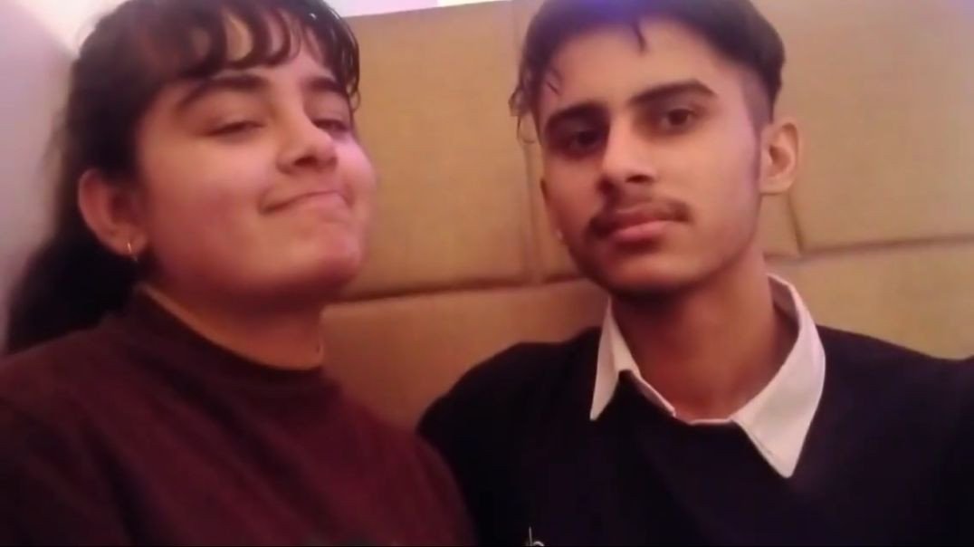 ⁣Indian School Couple viral mms video part 2